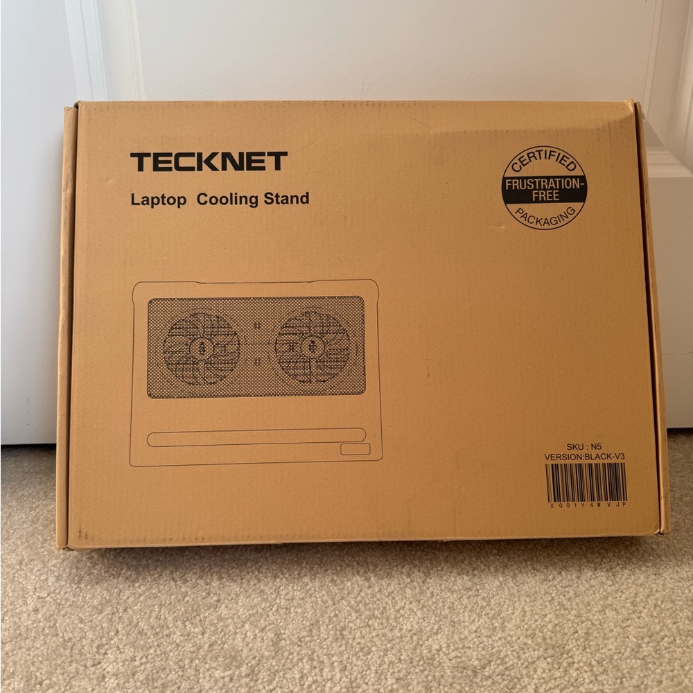 New with box - TeckNet Laptop Cooling Stand